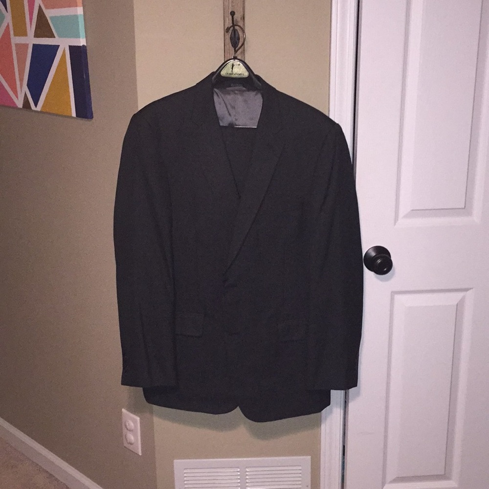 Saddlebred Charcoal Suit 44L; Pants 38x30